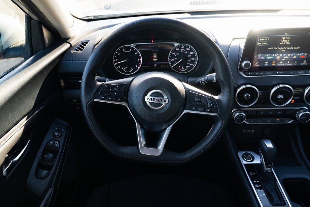 Used 2023 Nissan Sentra SV image 11