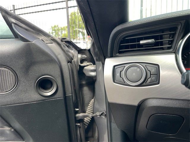 Used 2023 Ford Mustang GT Premium image 19