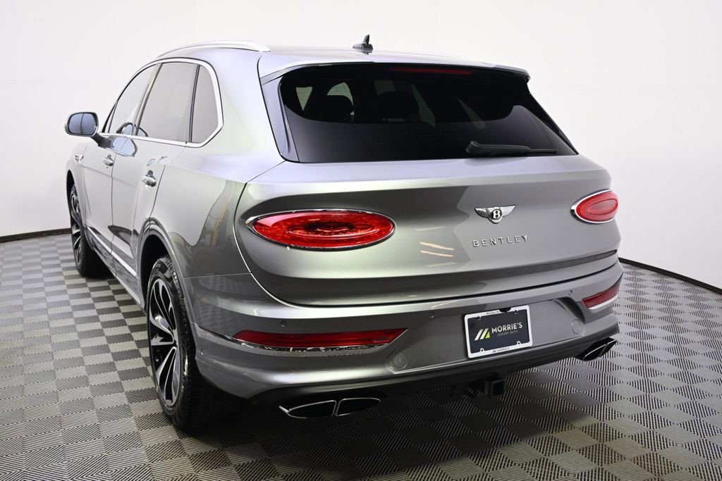 Used 2023 Bentley Bentayga image 4