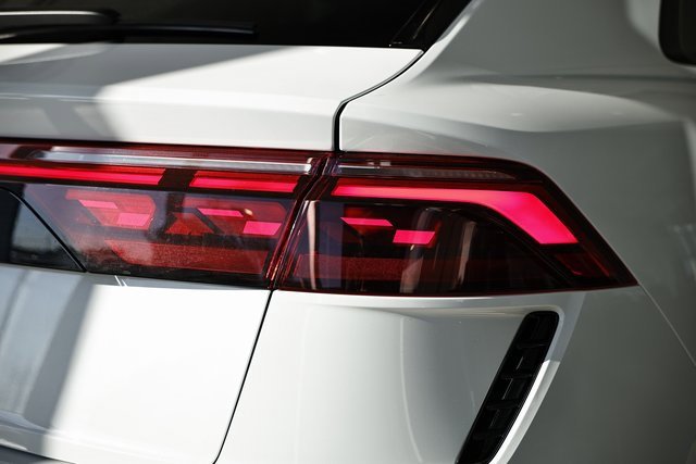 New 2026 Audi RS Q8 performance image 4