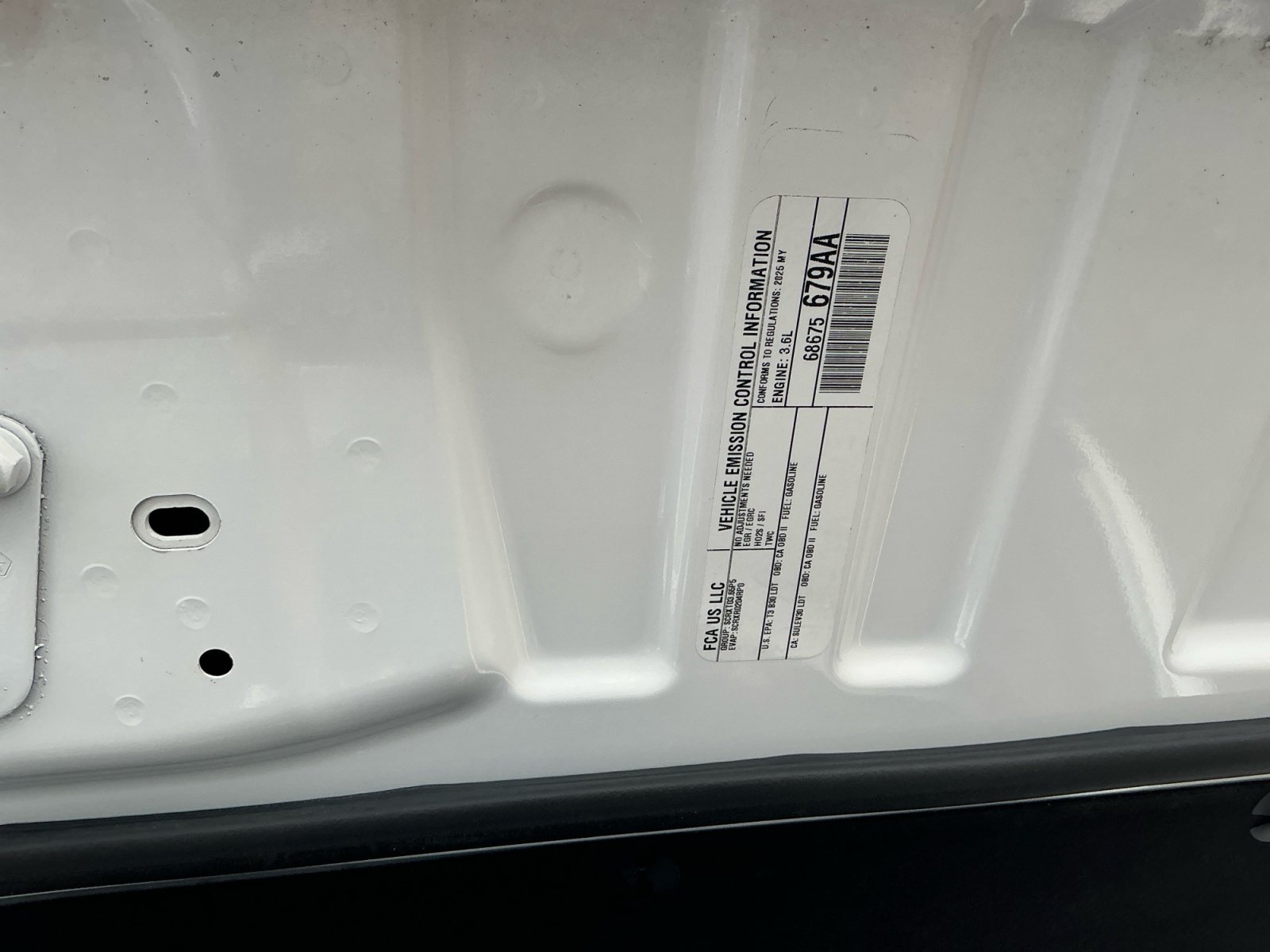 Used 2025 Jeep Grand Cherokee Altitude RWD image 24