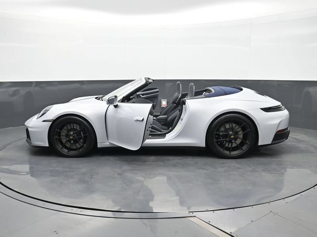 Certified 2026 Porsche 911 Carrera GTS RWD image 26