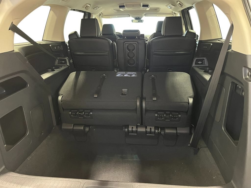 New 2027 Honda Odyssey Elite image 5