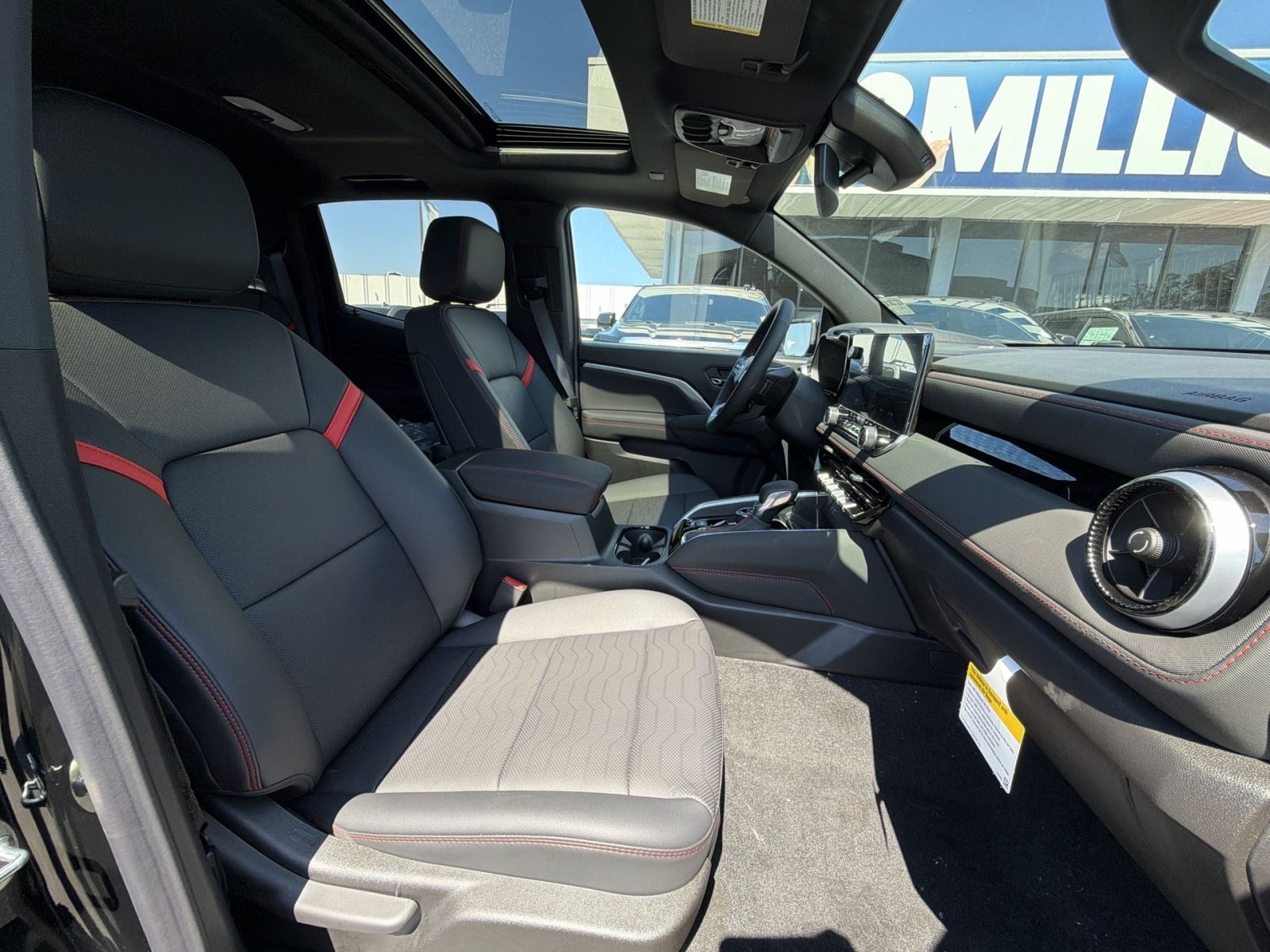 New 2026 Chevrolet Colorado Z71 w/ Technology Package AWD/4WD image 28