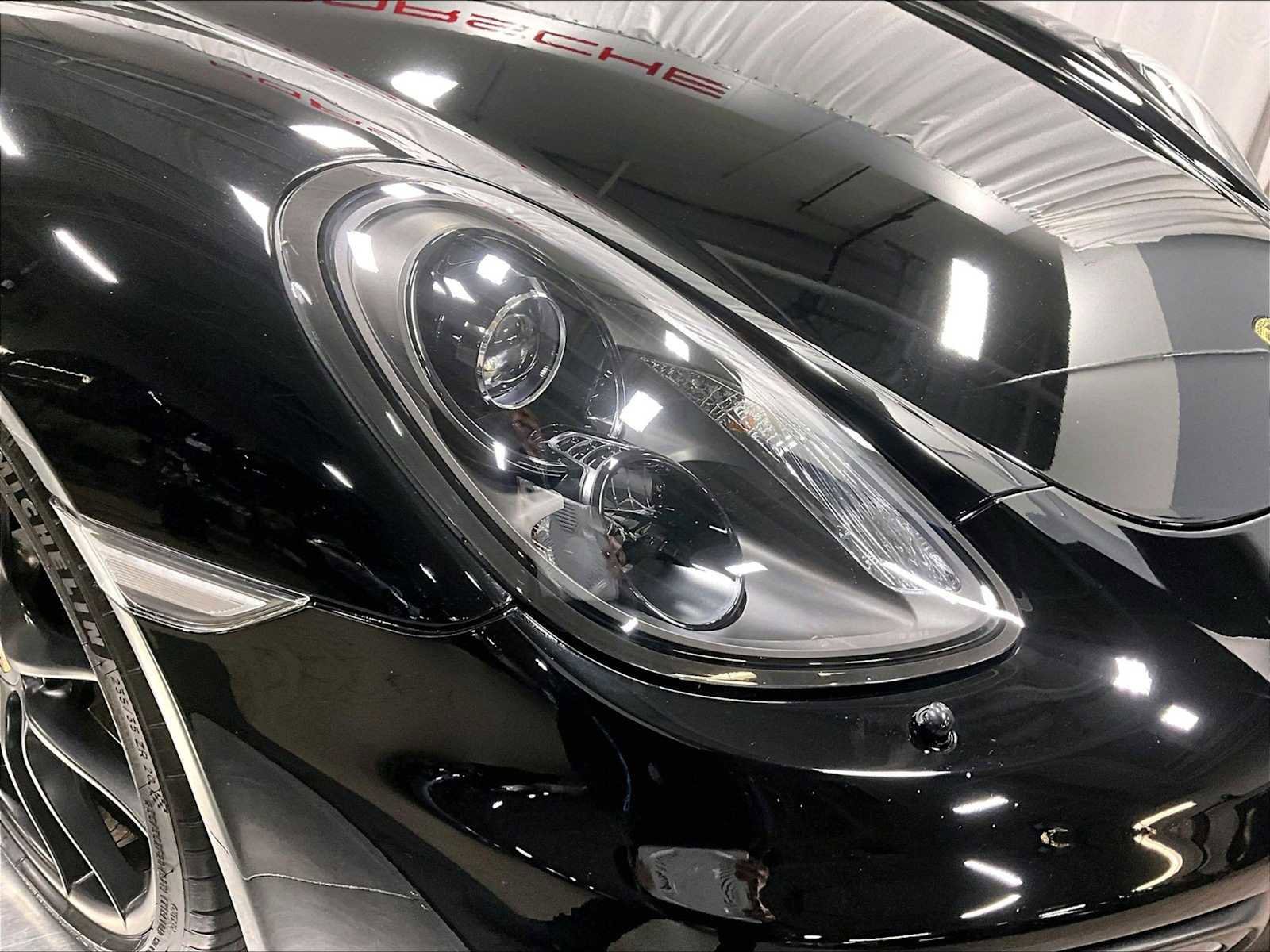 Used 2015 Porsche Boxster GTS image 15