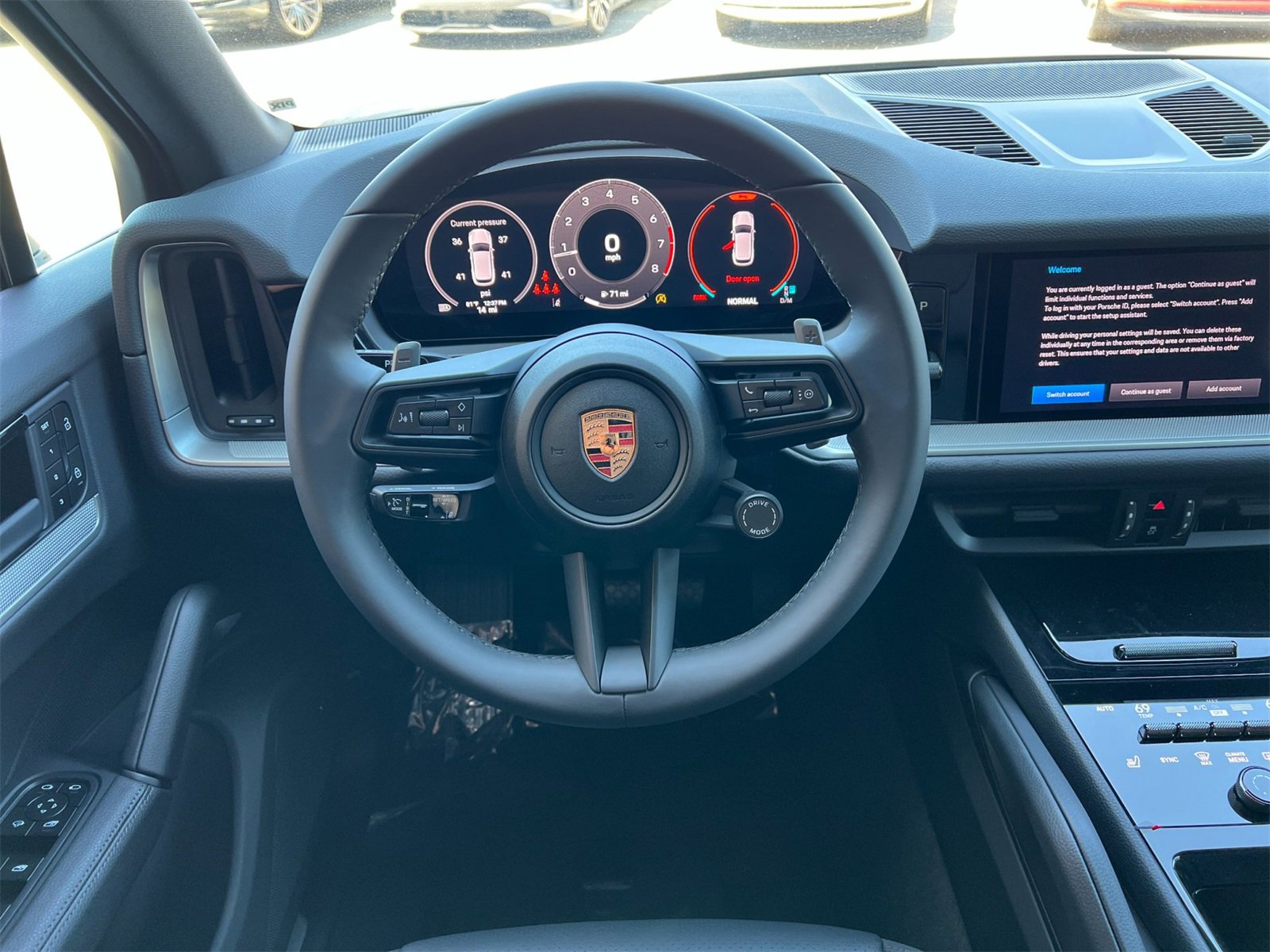 New 2025 Porsche Cayenne image 16