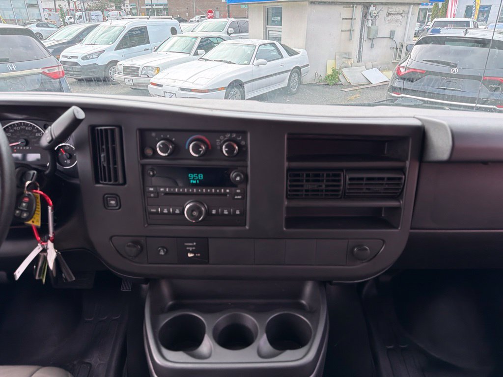 Used 2013 GMC Savana 3500 w/ Power Package RWD image 21