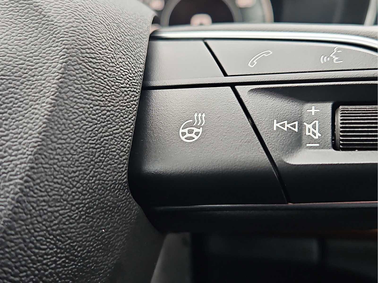 Certified 2023 Audi Q5 e Premium Plus w/ Premium Plus Package image 30