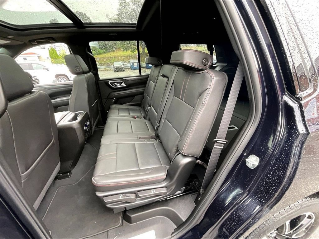 Used 2023 Chevrolet Tahoe RST w/ Luxury Package AWD/4WD image 15