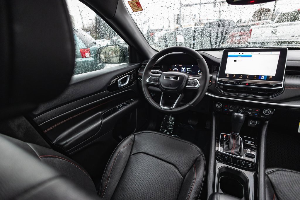 Used 2023 Jeep Compass Trailhawk w/ Trailhawk Elite Group image 24