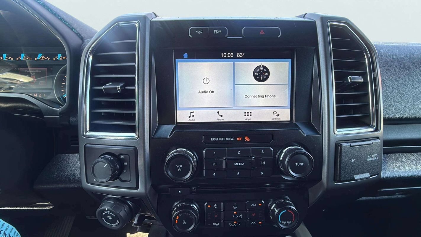 Used 2016 Ford F150 XLT w/ Equipment Group 302A Luxury AWD/4WD image 11