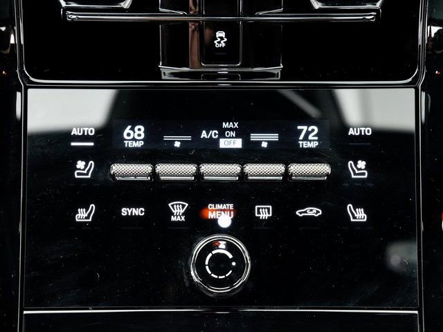 Certified 2025 Porsche Panamera 4 image 20