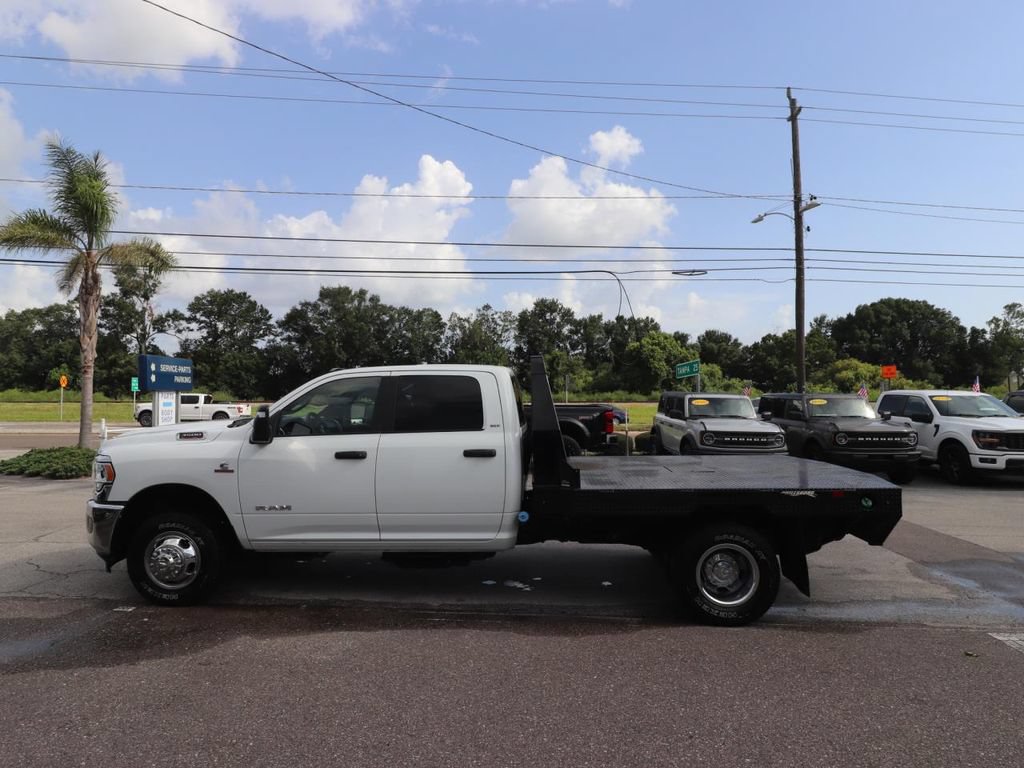 Used 2024 RAM 3500 SLT w/ Quick Order Package 2YG SLT AWD/4WD image 8