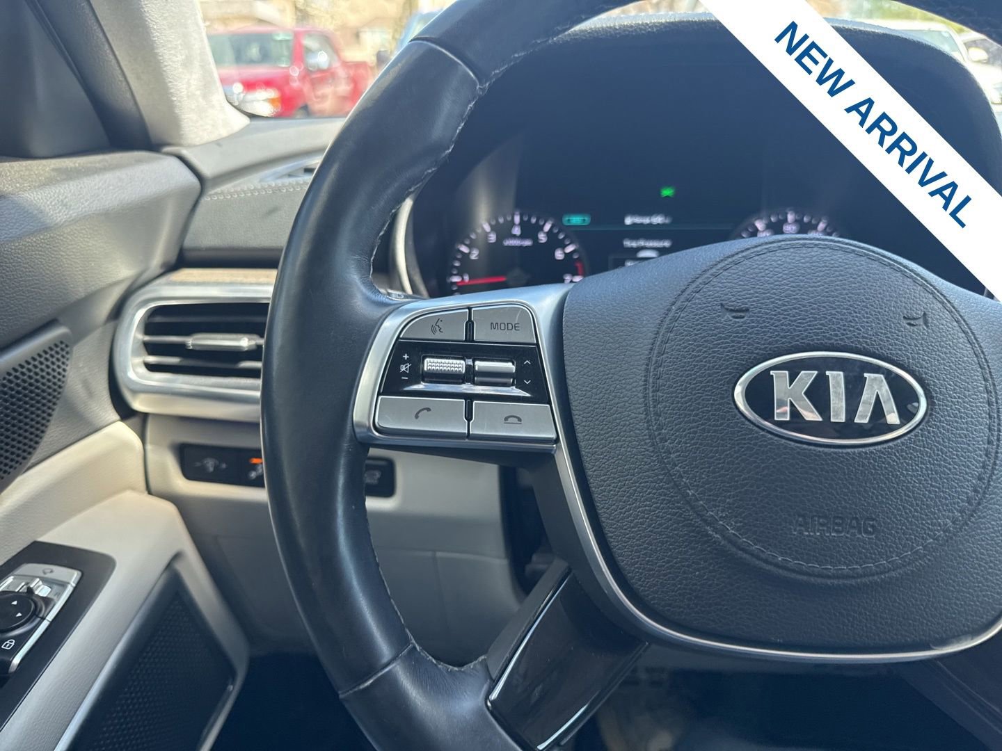 Used 2022 Kia Telluride SX w/ SX Prestige Package image 21