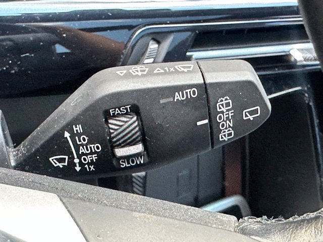 Used 2024 BMW X1 xDrive28i AWD/4WD image 23