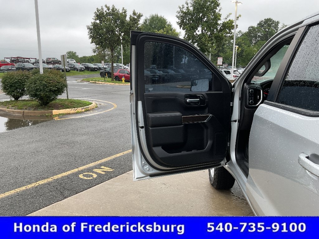 Used 2021 Chevrolet Silverado 1500 RST AWD/4WD image 14