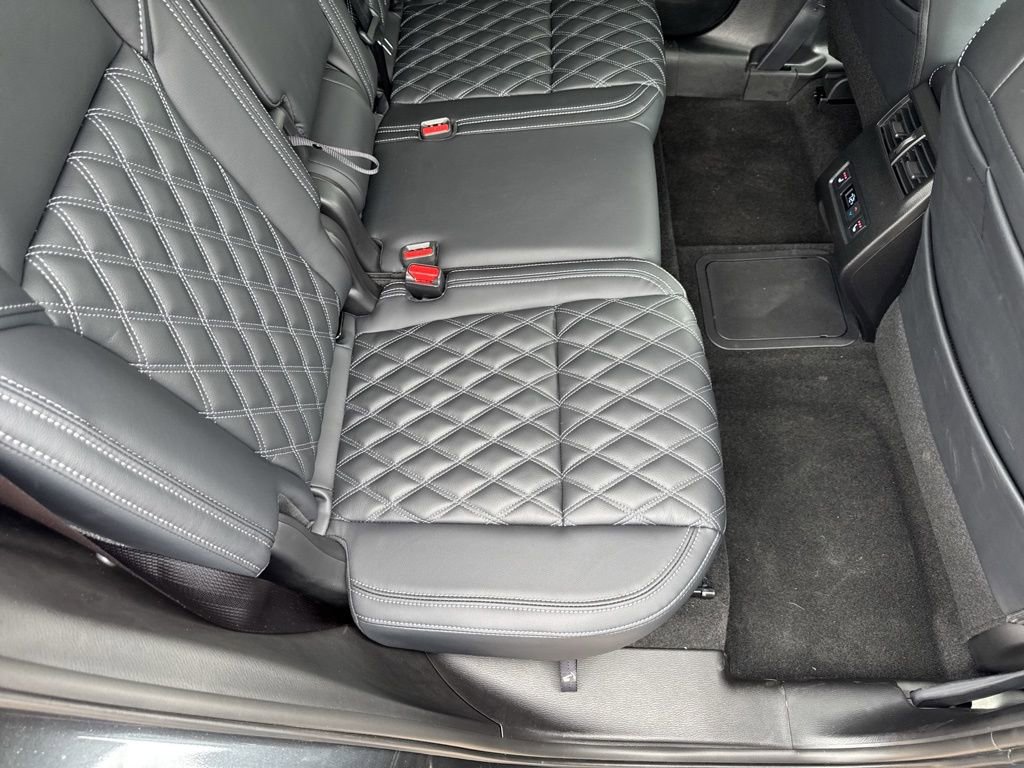 New 2025 Mitsubishi Outlander SEL AWD/4WD image 28