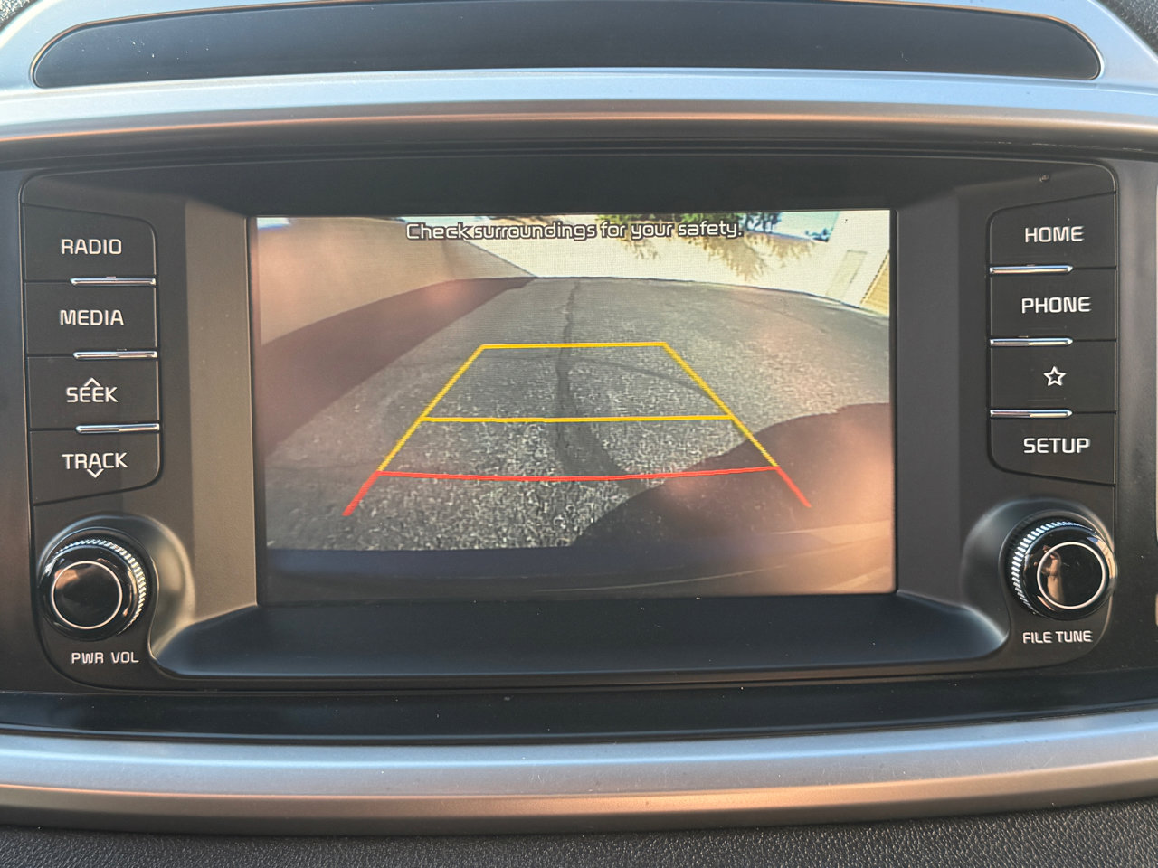 Used 2020 Kia Sorento LX w/ LX I4 Convenience Package image 44