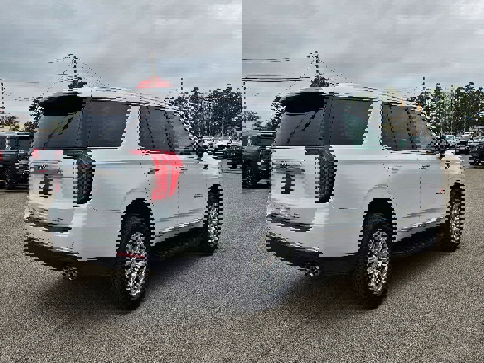 Used 2021 GMC Yukon Denali image 6