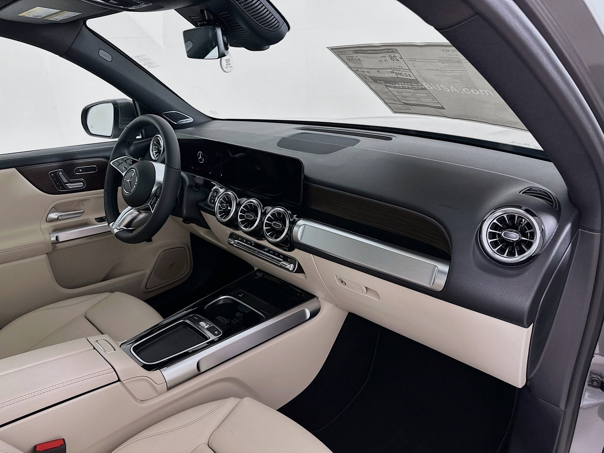 New 2026 Mercedes-Benz GLB 250 image 30