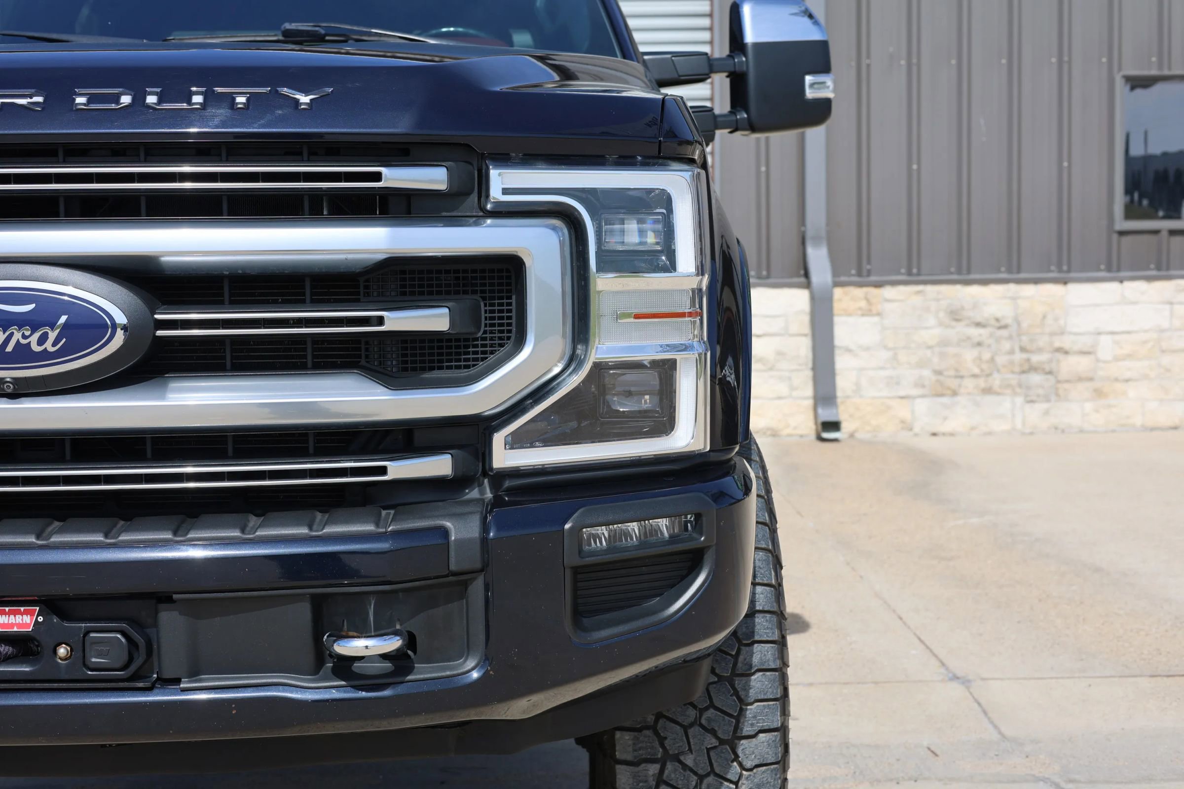 Used 2021 Ford F350 Platinum w/ Tremor Off-Road Package image 17