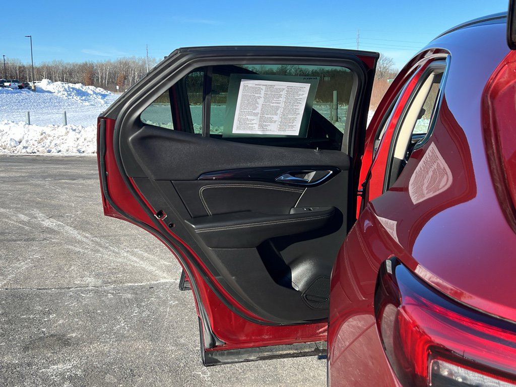 Used 2022 Buick Envision Preferred image 34