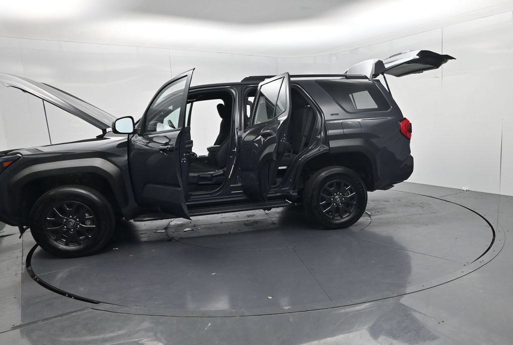 Used 2025 Toyota 4Runner SR5 AWD/4WD image 58