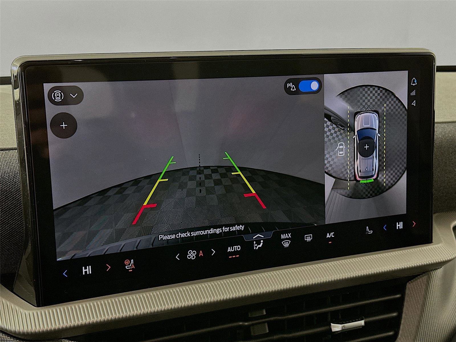 New 2026 Ford Explorer ST-Line w/ ST-Line Street Pack image 15