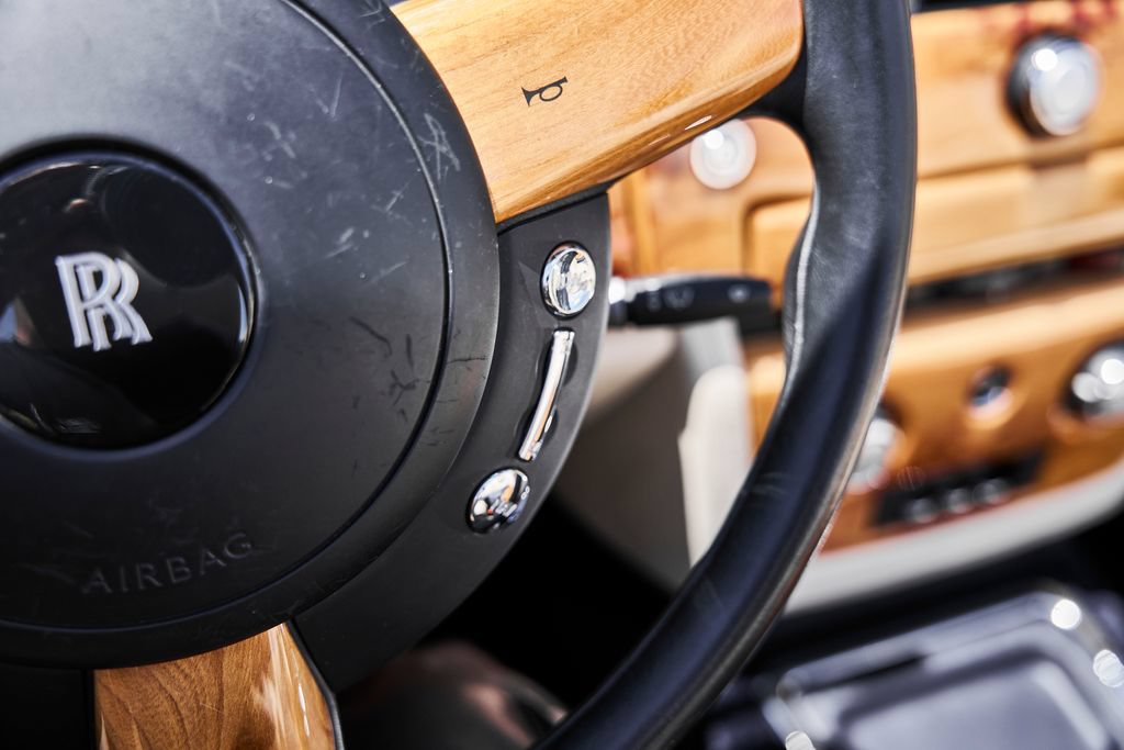 Used 2009 Rolls-Royce Phantom Drophead Coupe RWD image 57