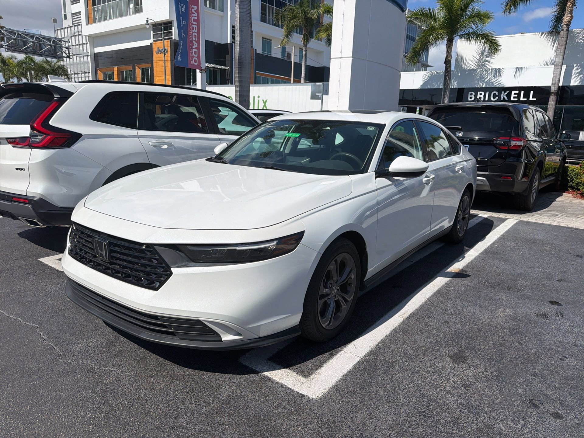 Used 2023 Honda Accord EX image 7