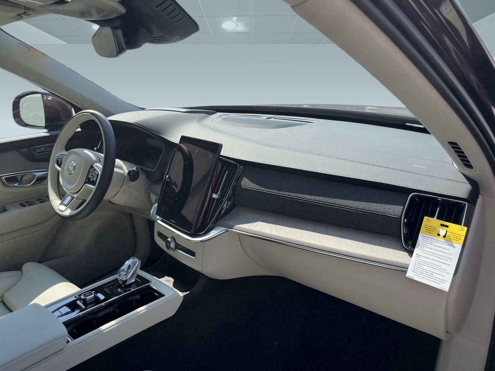 New 2026 Volvo XC90 B5 Ultra image 28