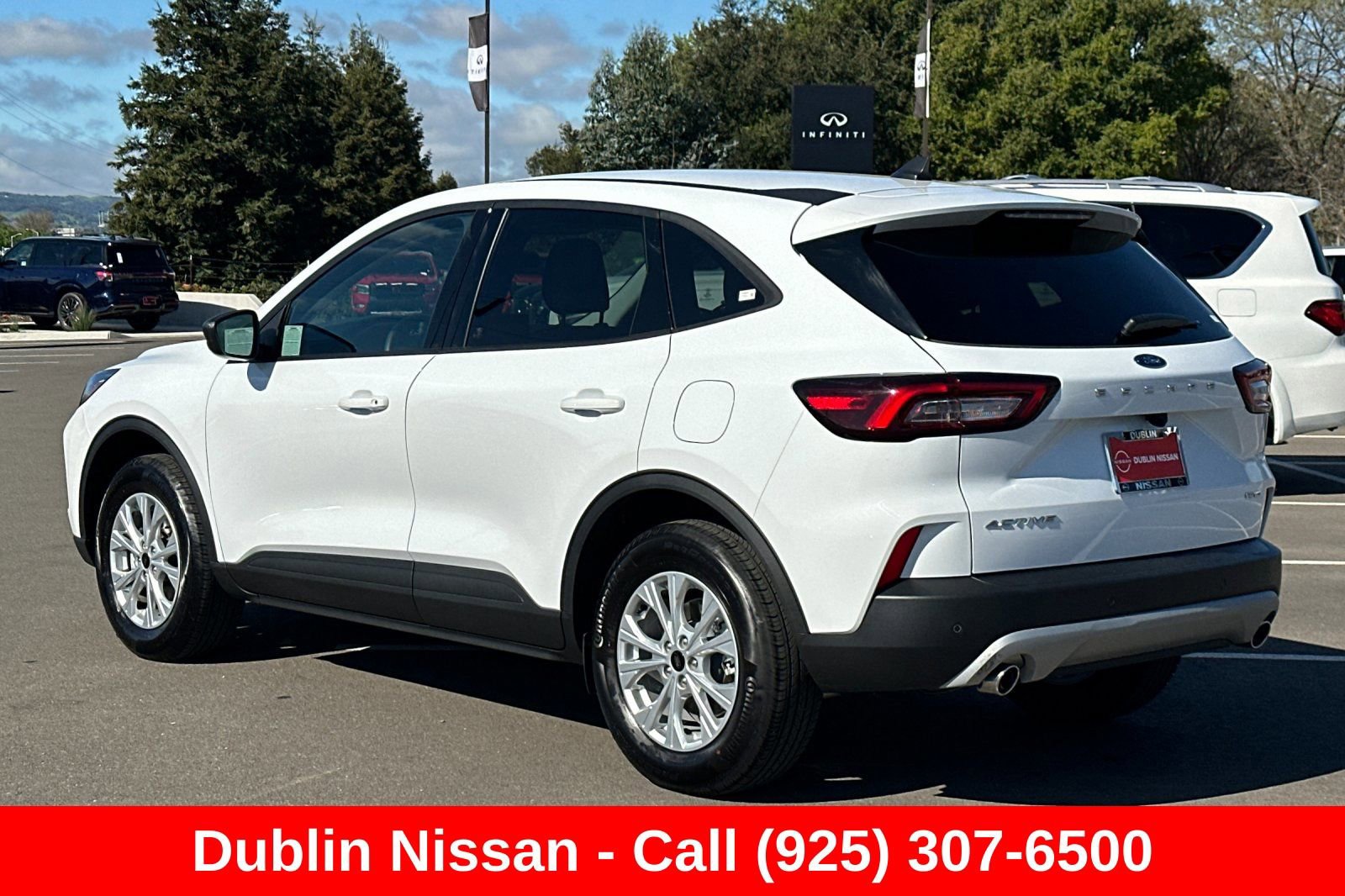 Used 2025 Ford Escape Active w/ Tech Pack #1 AWD/4WD image 6