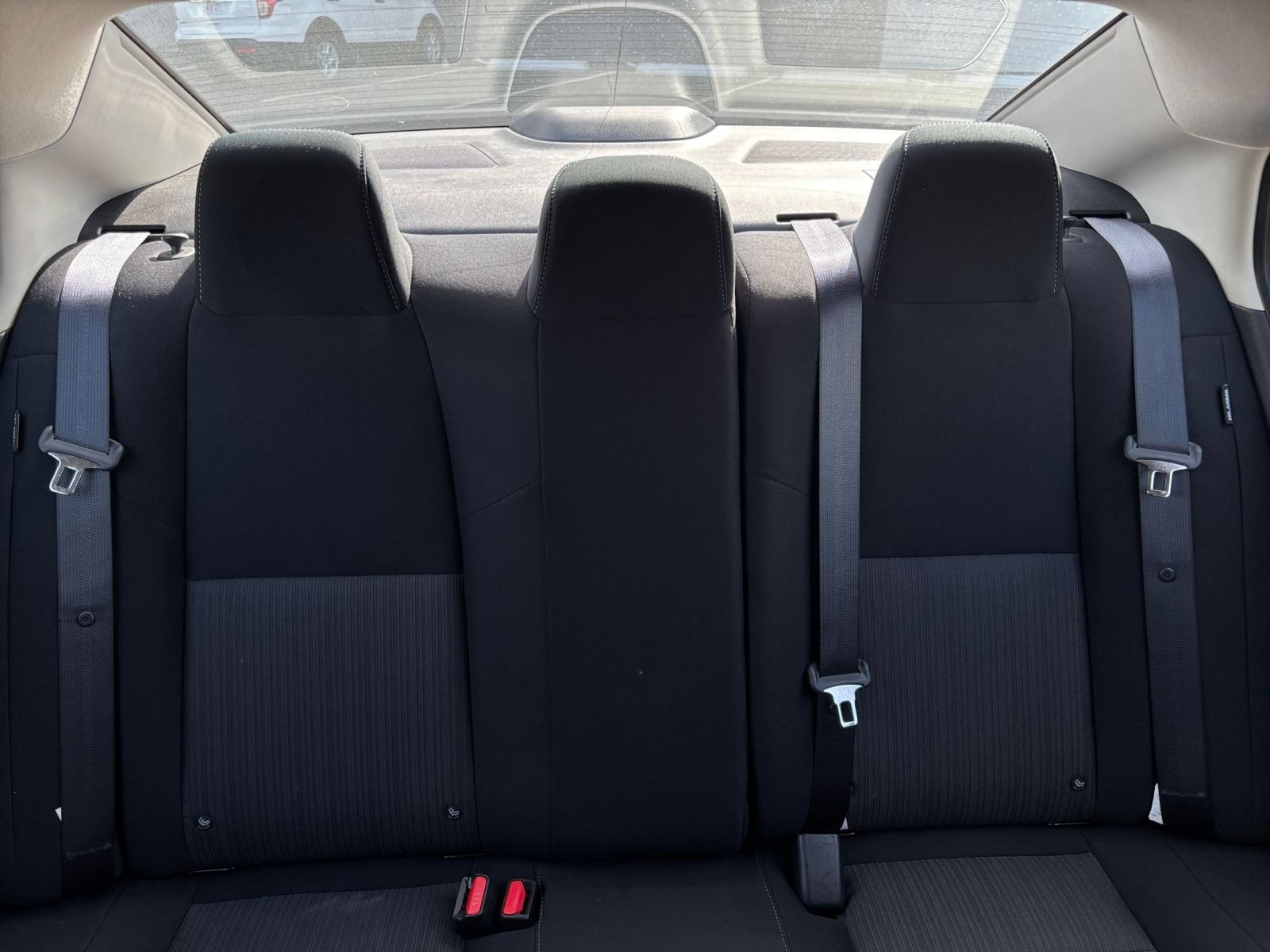 Used 2025 Nissan Sentra SV FWD image 33