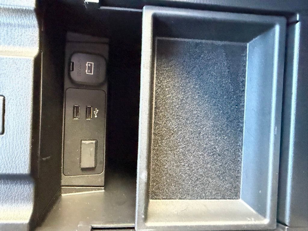 Used 2023 MAZDA CX-5 Carbon Edition image 26