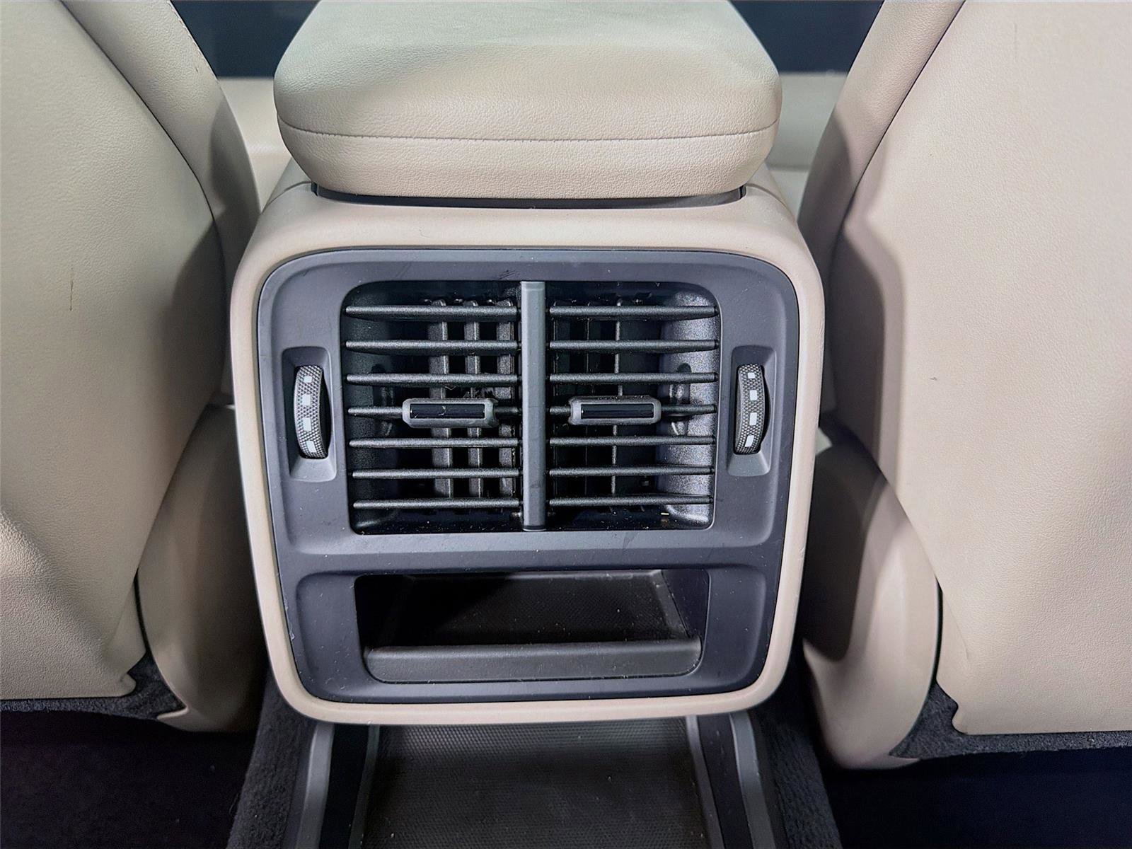 Certified 2023 Porsche Taycan image 18