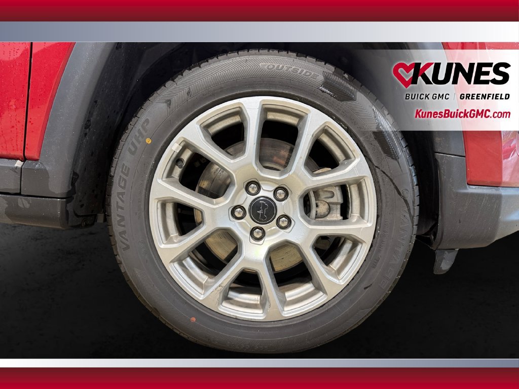 Used 2025 Jeep Compass Limited AWD/4WD image 13
