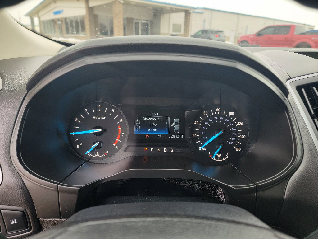 Used 2020 Ford Edge SE image 13