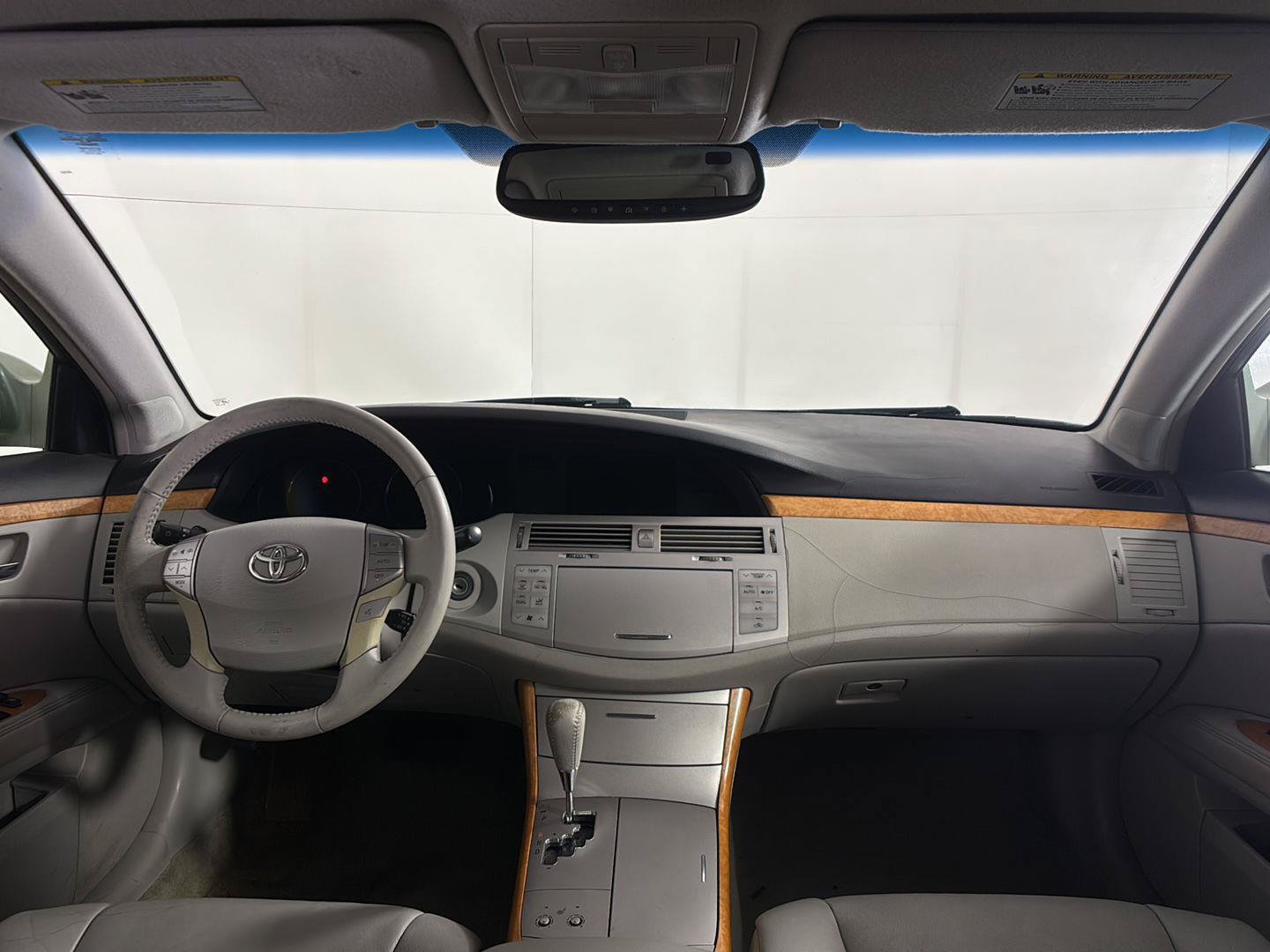 Used 2006 Toyota Avalon XLS FWD image 20