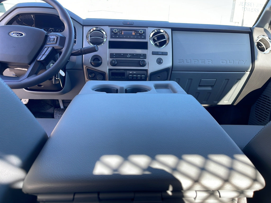 New 2026 Ford F750 2WD SuperCab Super Duty image 43
