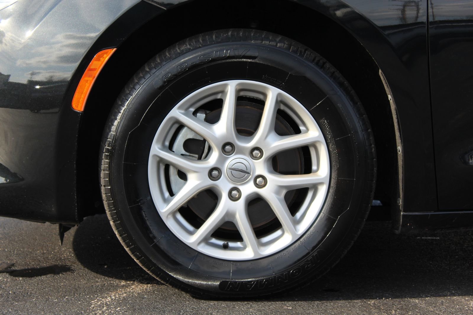 Used 2021 Chrysler Voyager Lxi image 26