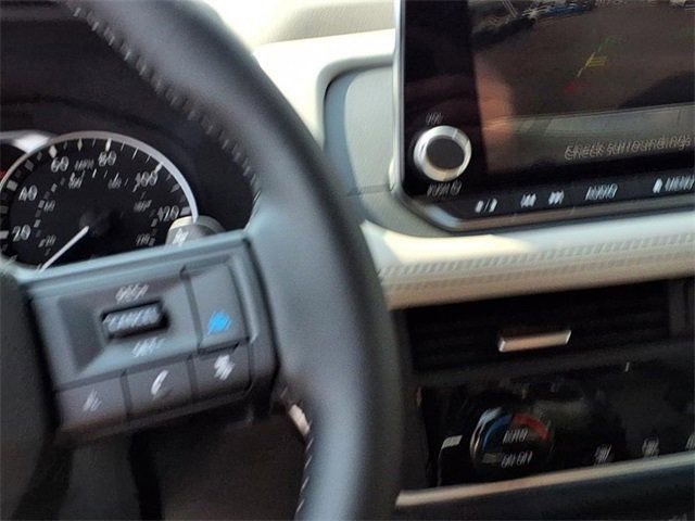 New 2025 Nissan Rogue SV image 13