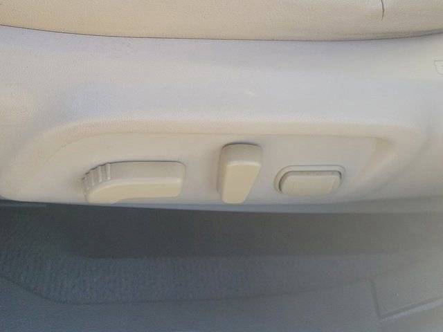 Used 2017 Subaru Legacy 2.5i Limited image 20