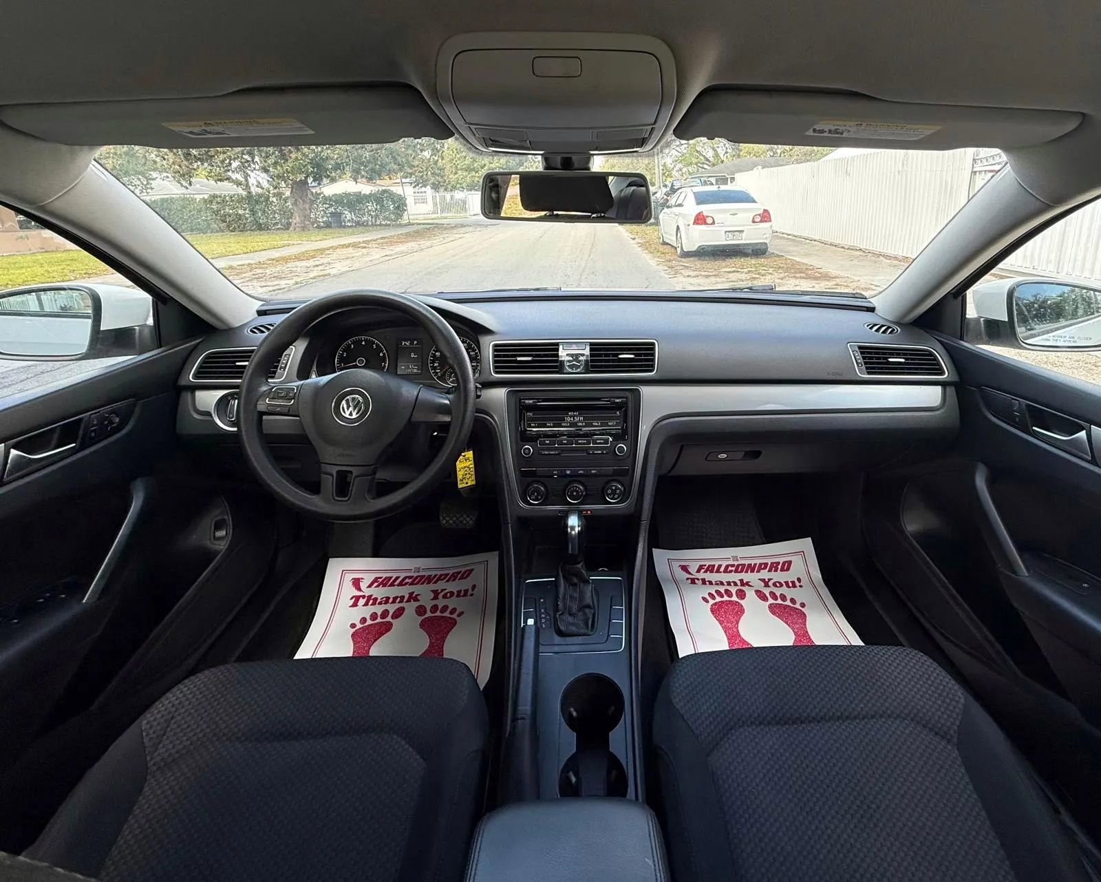 Used 2015 Volkswagen Passat 1.8T S image 9