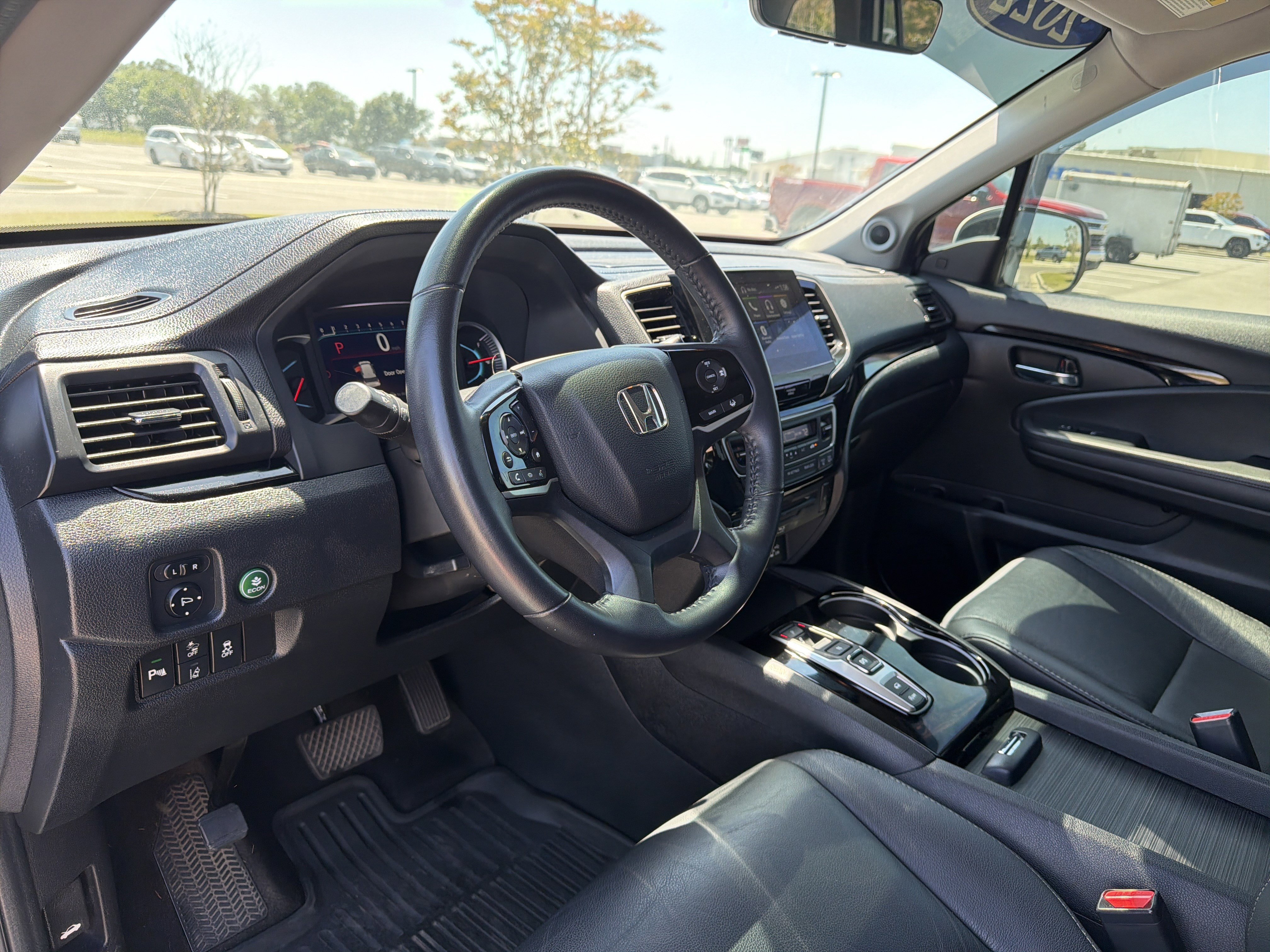 Certified 2022 Honda Pilot Touring image 11