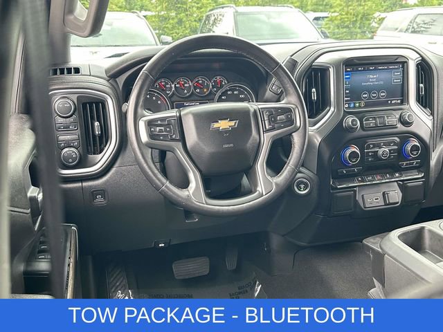 Used 2022 Chevrolet Silverado 1500 LT AWD/4WD image 2