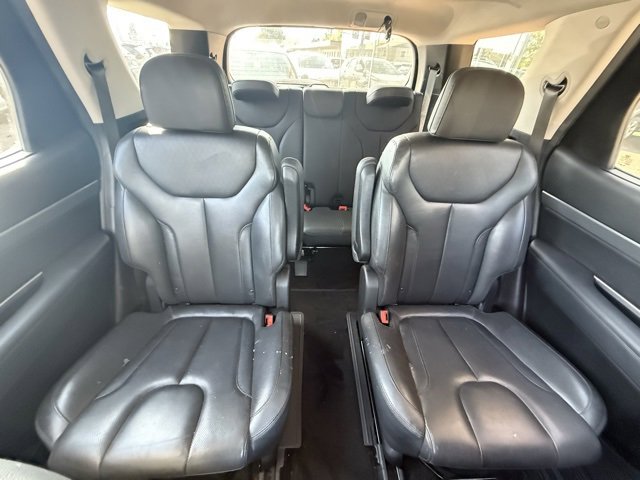 Used 2021 Hyundai Palisade SEL w/ Premium Package image 17