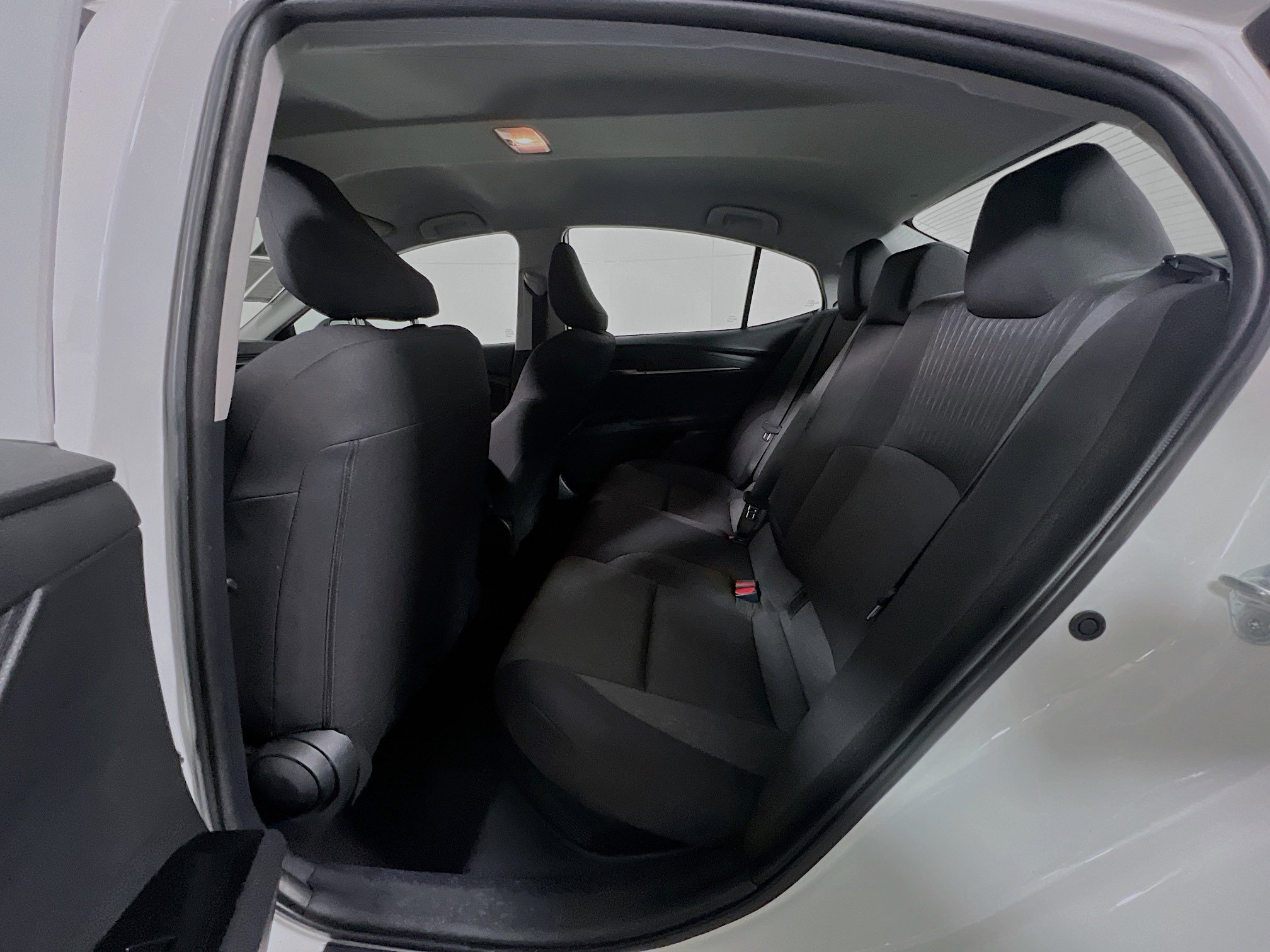 Used 2025 Toyota Camry LE image 29