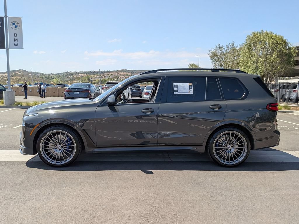 Certified 2025 BMW ALPINA XB7 AWD/4WD image 5