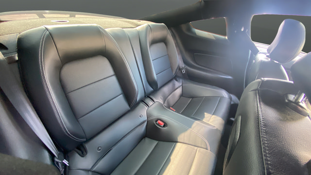 Used 2022 Ford Mustang GT Premium w/ GT Performance Package RWD image 25