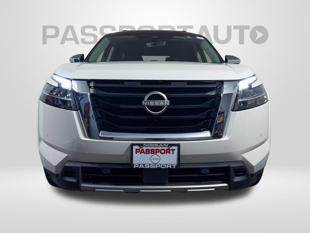 Certified 2024 Nissan Pathfinder SL AWD/4WD image 2